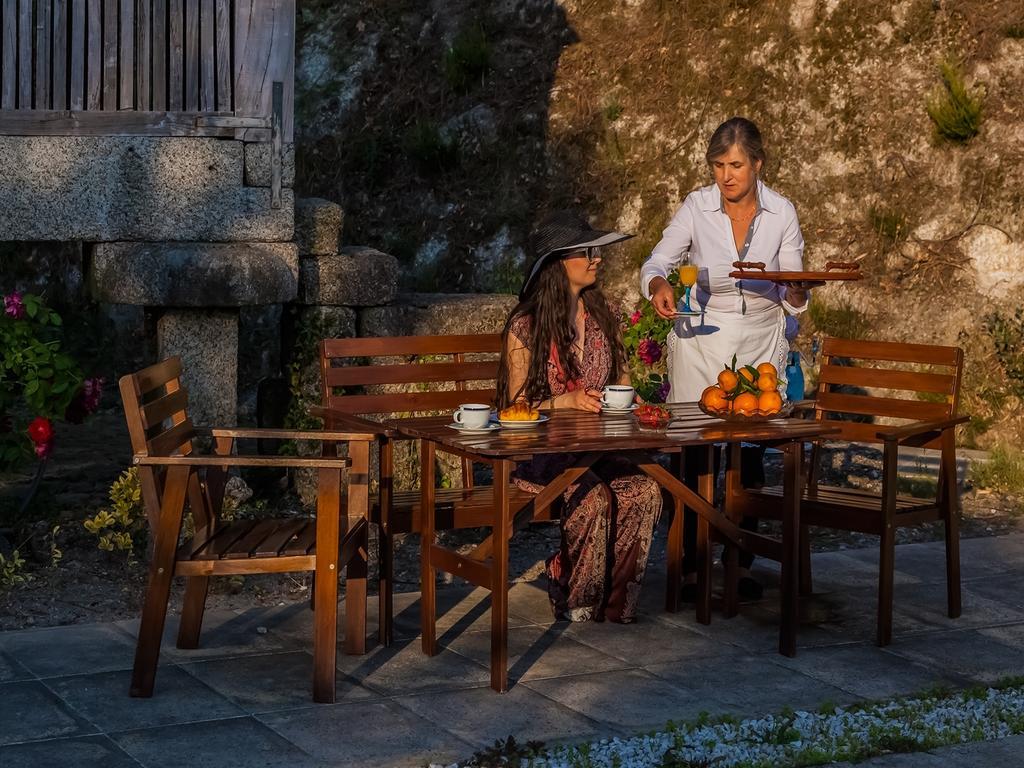 Gasthaus Casa Da Pedra Porto Exterior foto